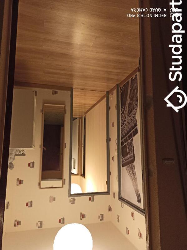 Chambre - 11 m² - 1 pièce