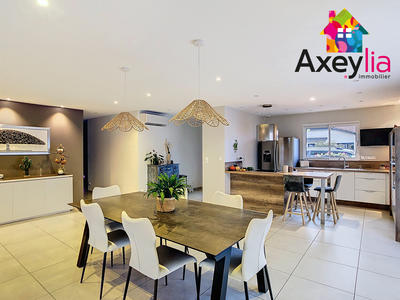 Maison - 122 m² - 4 pièces