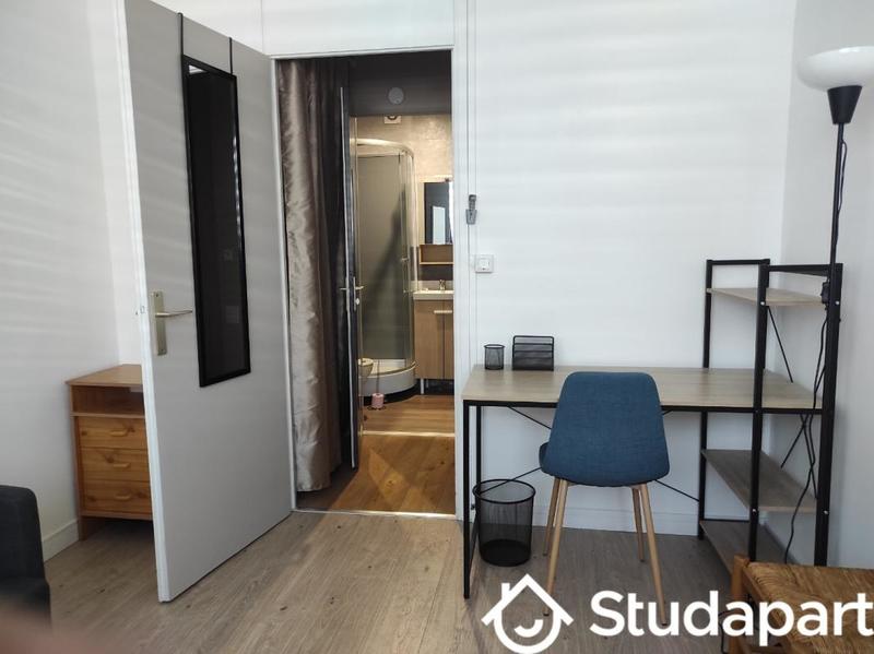 Chambre - 14 m² - 1 pièce