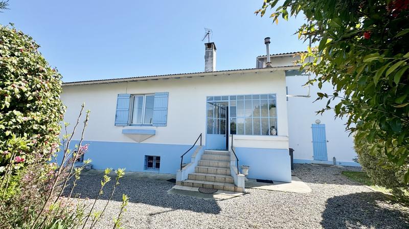 Maison ancienne - 155 m² - 7 pièces