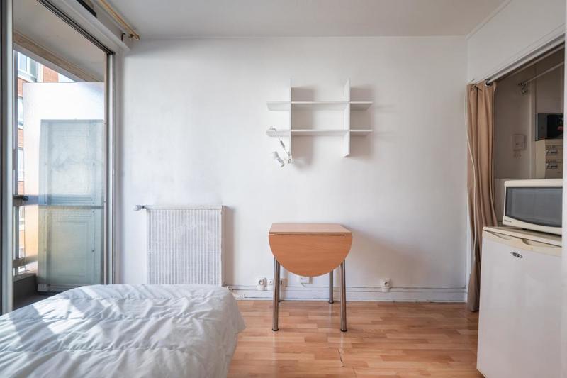 Studio - 14 m² - 1 pièce