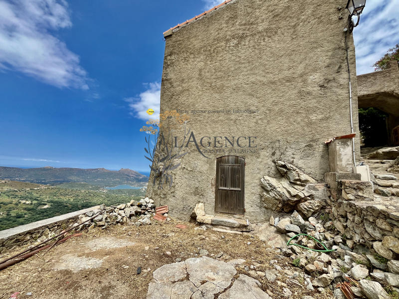 Maison - 100 m² - 8 pièces