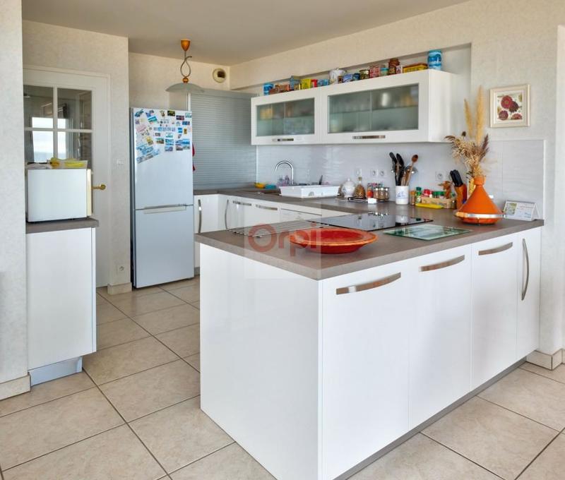 Appartement - 103 m² - 4 pièces