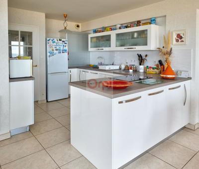 Appartement - 103 m² - 4 pièces