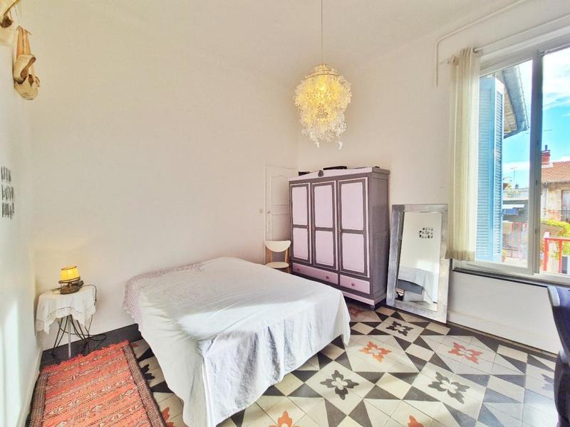 Appartement bourgeois - 150 m² - 6 pièces