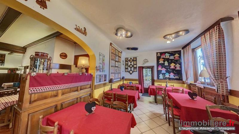 Maison ancienne - 245 m² - 12 pièces