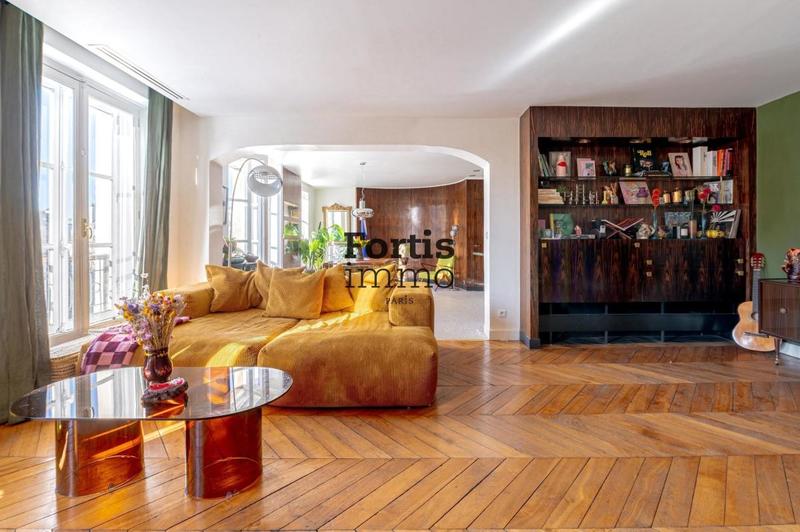 Appartement - 128 m² - 5 pièces