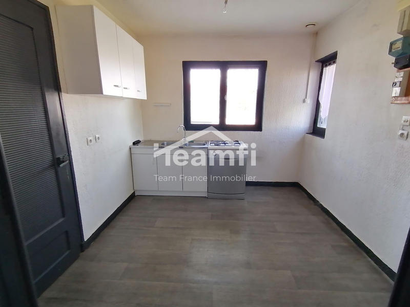 Maison - 210 m² - 5 pièces