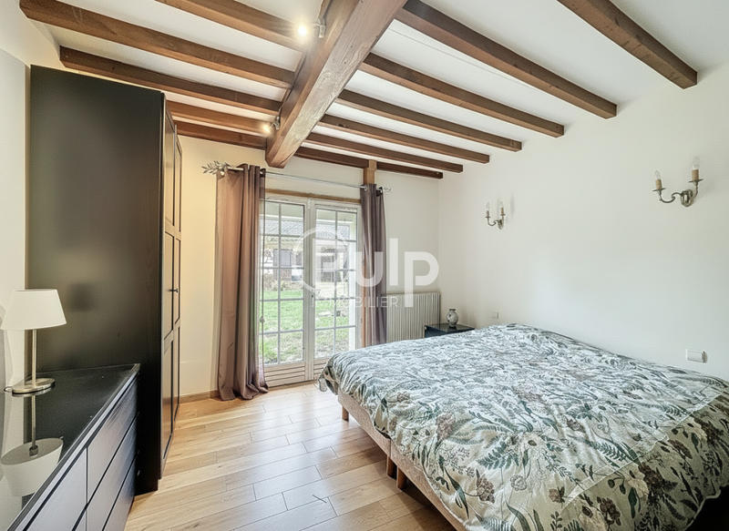 Longère - 221 m² - 11 pièces