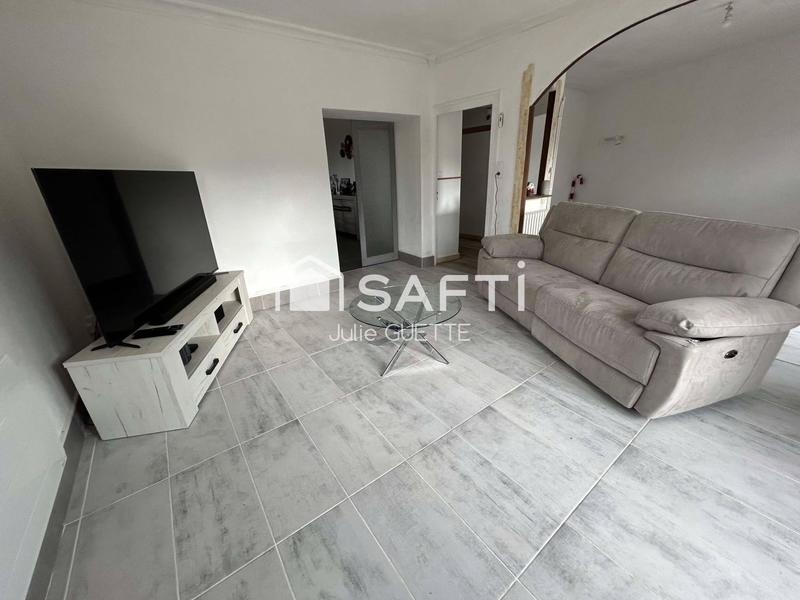 Maison - 275 m² - 10 pièces