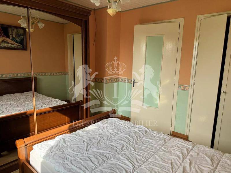 Maison - 90 m² - 6 pièces