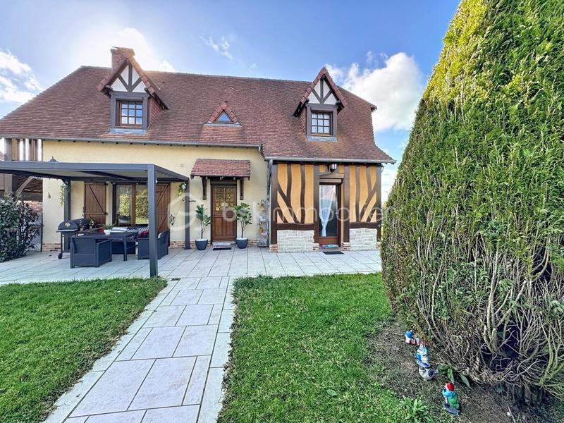 Maison - 107 m² - 6 pièces