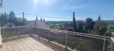 Maison - 81 m² - 5 pièces