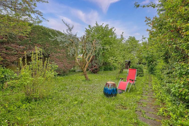 Maison - 200 m² - 7 pièces