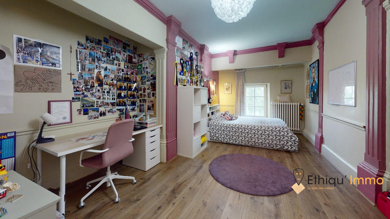 Manoir - 347 m² - 6 pièces