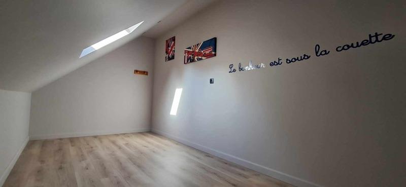 Maison - 179 m² - 7 pièces