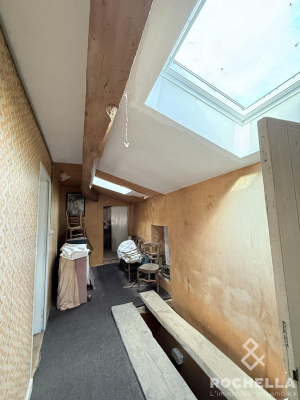 Maison ancienne - 310 m² - 10 pièces