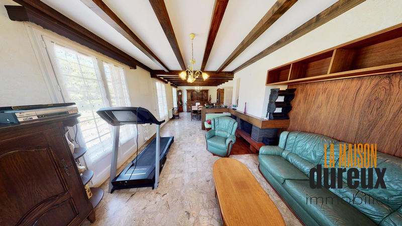 Maison - 136 m² - 5 pièces