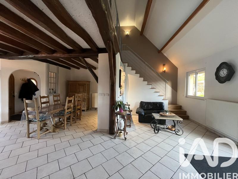 Maison - 170 m² - 8 pièces