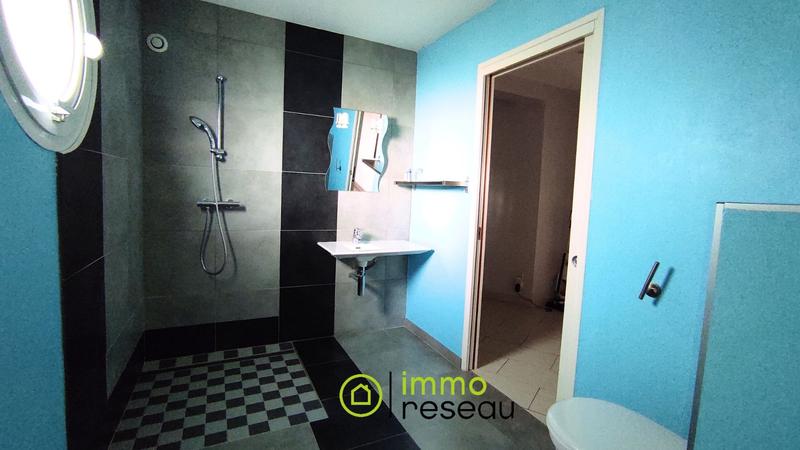 Maison - 206 m² - 8 pièces