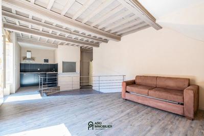 Appartement - 160 m² - 5 pièces