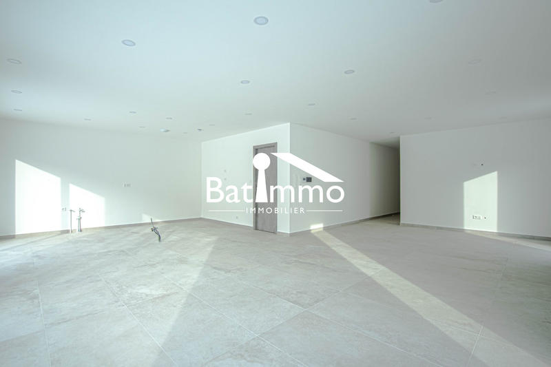 Maison contemporaine - 150 m² - 6 pièces