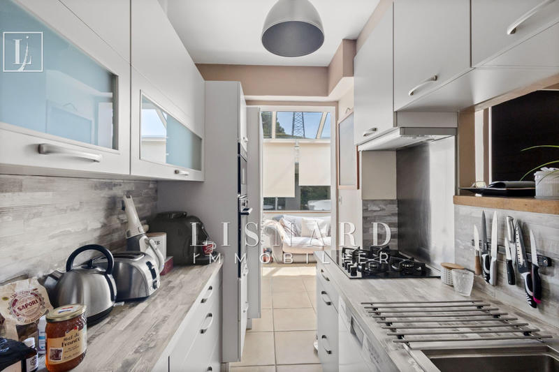 Maison - 262 m² - 10 pièces