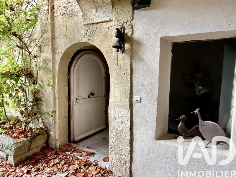 Maison - 225 m² - 11 pièces