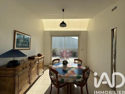 Appartement - 215 m² - 6 pièces