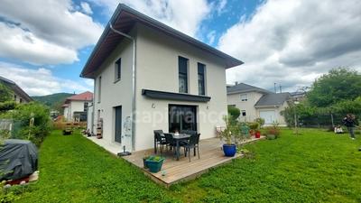 Maison - 108 m² - 5 pièces
