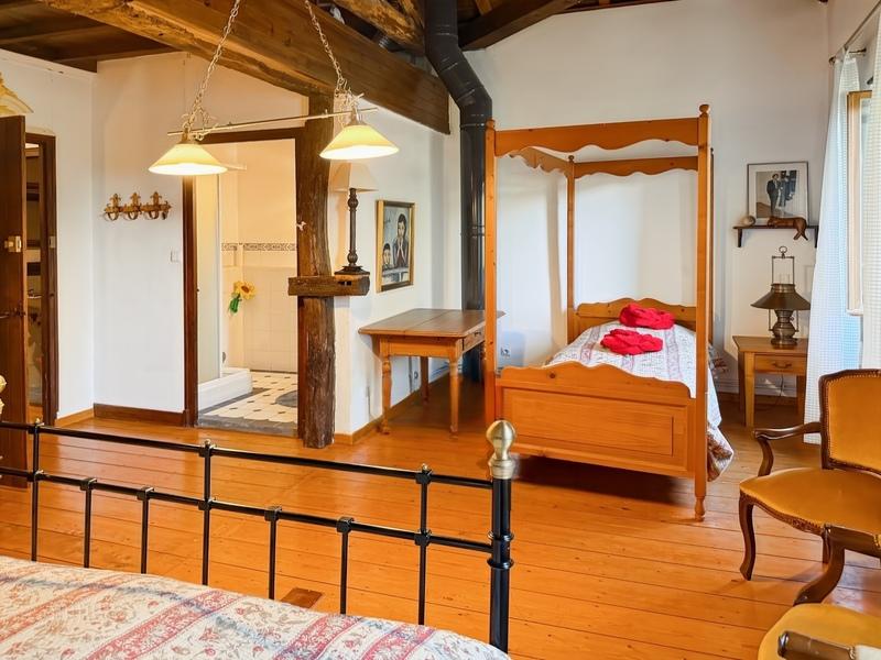 Moulin - 120 m² - 5 pièces