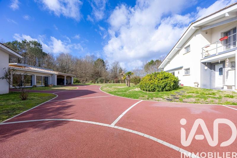 Maison de maîtres - 188 m² - 6 pièces