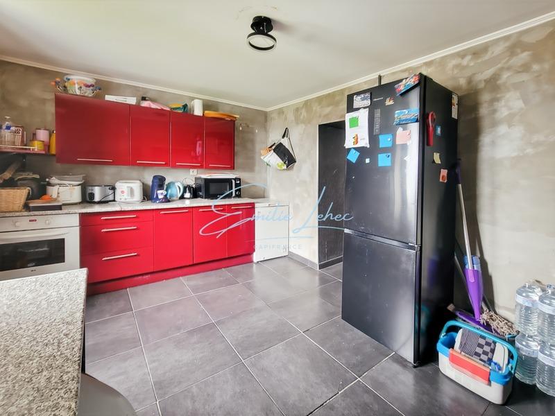 Maison - 142 m² - 7 pièces