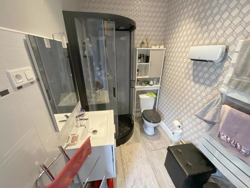 Immeuble - 203 m² - 10 pièces