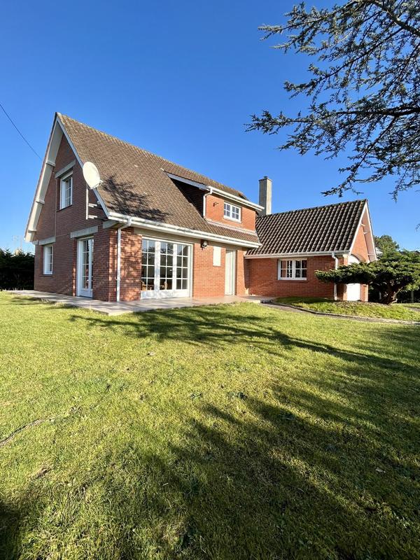 Maison traditionnelle - 120 m² - 4 pièces