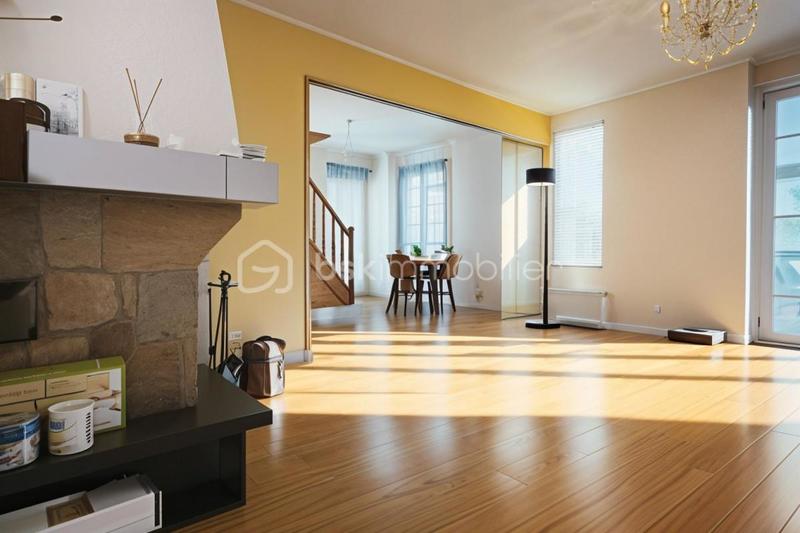 Maison - 115 m² - 6 pièces