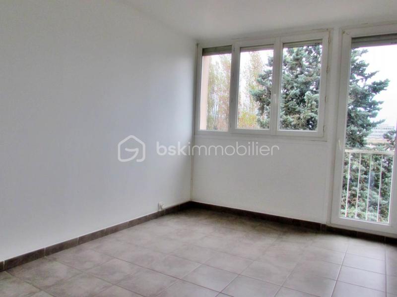 Appartement - 72 m² - 4 pièces