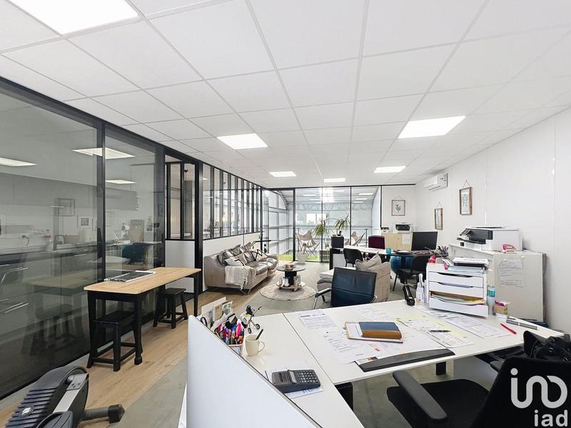 Local commercial - 192 m²