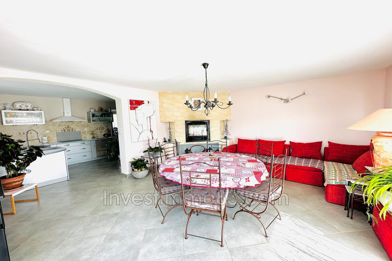 Maison - 138 m² - 4 pièces