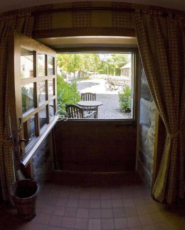 Château - 700 m² - 21 pièces