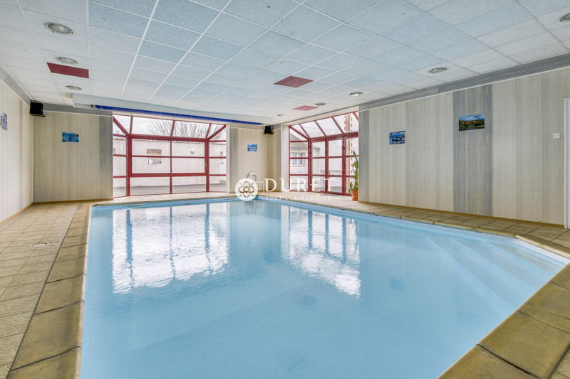 Maison - 195 m² - 7 pièces