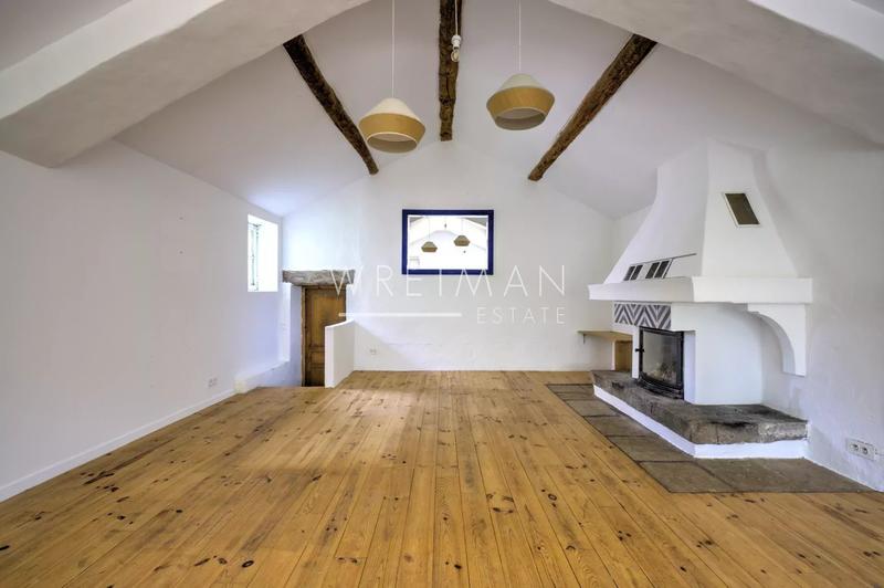 Villa - 257 m² - 10 pièces