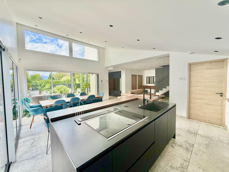 Villa - 165 m² - 7 pièces