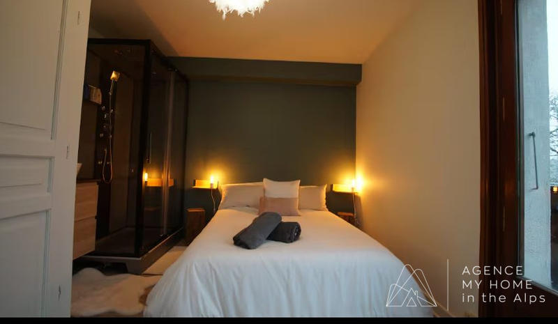 Appartement - 90 m² - 5 pièces