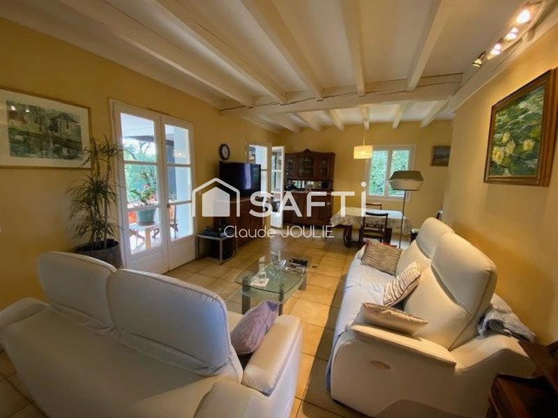 Maison - 177 m² - 5 pièces