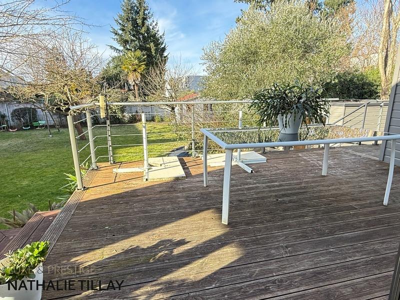 Maison - 170 m² - 7 pièces