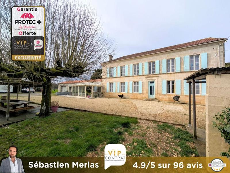 Maison - 253 m² - 8 pièces
