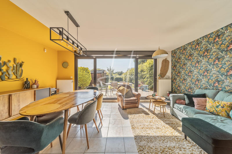 Maison - 96 m² - 5 pièces