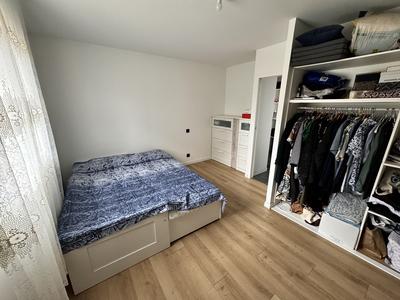 Maison contemporaine - 163 m² - 7 pièces