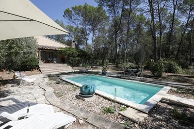 Villa - 182 m² - 6 pièces